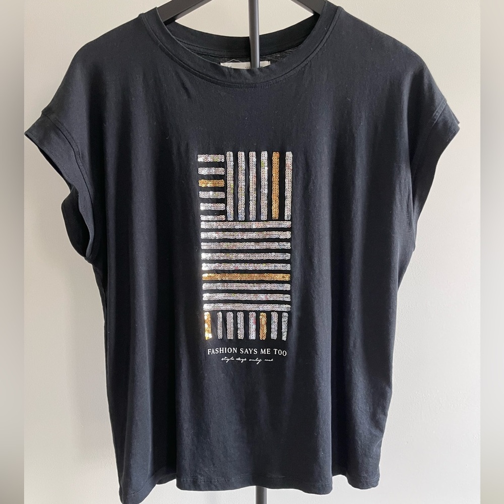 SFERA Black Short-Sleeve Cotton Tee with Silver and Gold Sequins